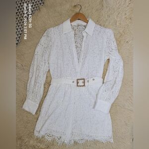 Main Strip Ivory Lace Top